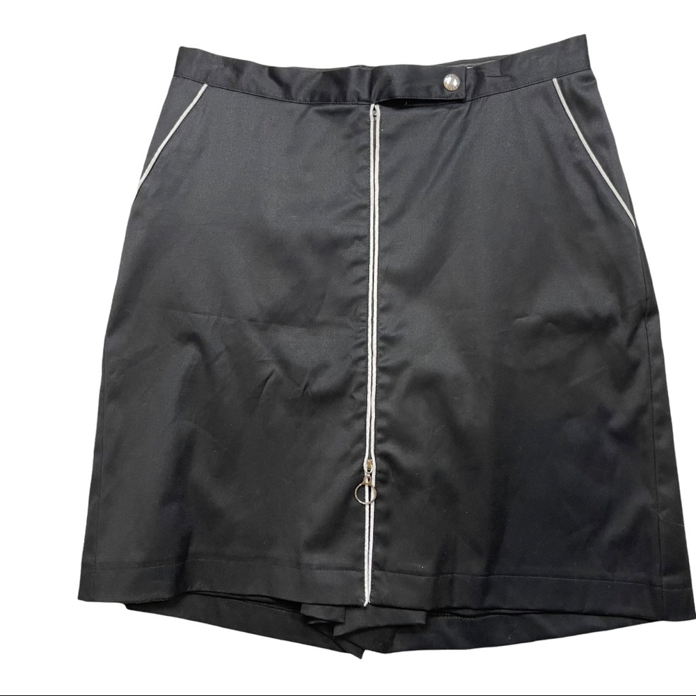 Liz Golf By Liz Claiborne Black Golf Skirt\Skort 8 - Picture 1 of 9